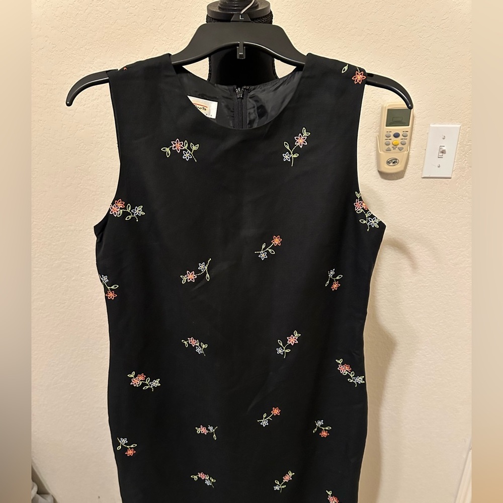 Talbots Linen Dress Maxi Sleeveless Black Floral Embroidered Lined. Size 8. - Picture 4 of 14